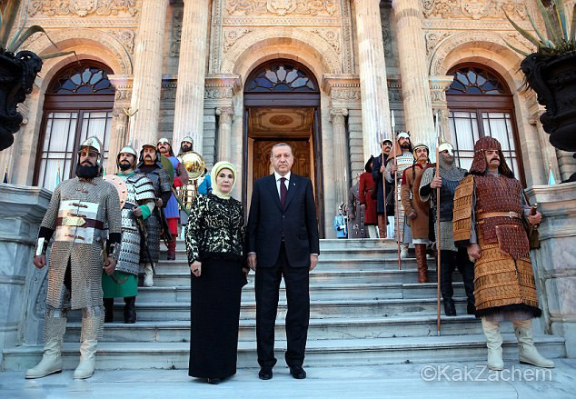 Современная «Гюррем Султан» или как живет жена Эрдогана (фото)
