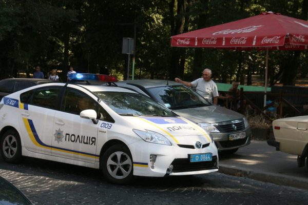 Во Львове таксист сбил девушку: пострадавшую госпитализировали