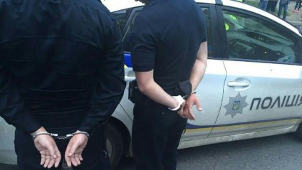 В Киеве арестовали полицейского, который вымогал взятку у пьяного водителя