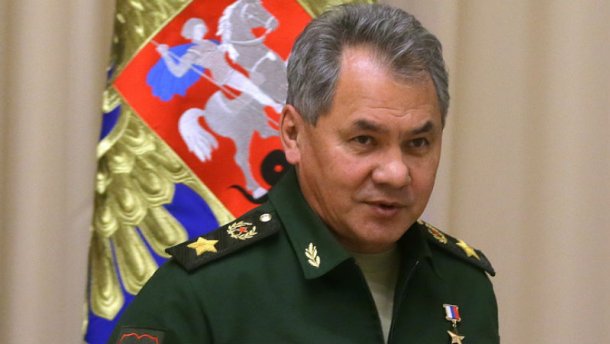 Масштабные военные учения в оккупированном Крыму – приехал даже министр обороны РФ