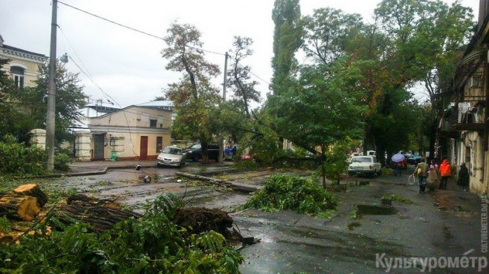 Одесса показала последствия шторма (видео)