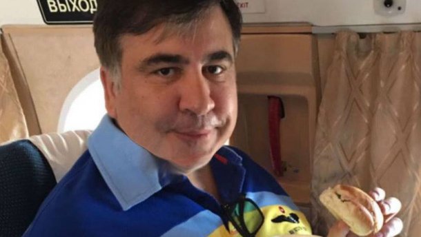 Саакашвили во время шторма в Одессе прохлаждался в Испании