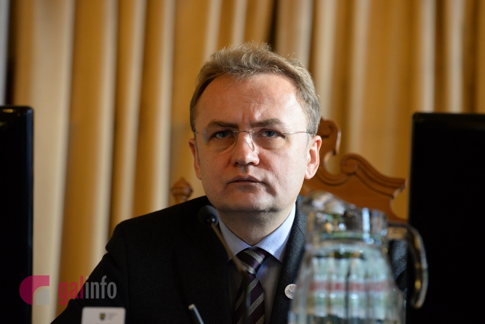 А Садовому наплевать: одиозный мэр навязывает депутатам голосования о скандальном деле