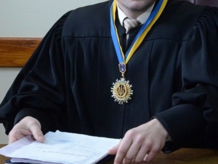 Такого вы еще не видели: жизнь мажорного судьи — миллионера ошеломило всех украинцев