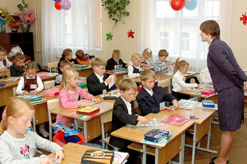 Больше чем пол миллиона: украинским школам сделали замечательный подарок