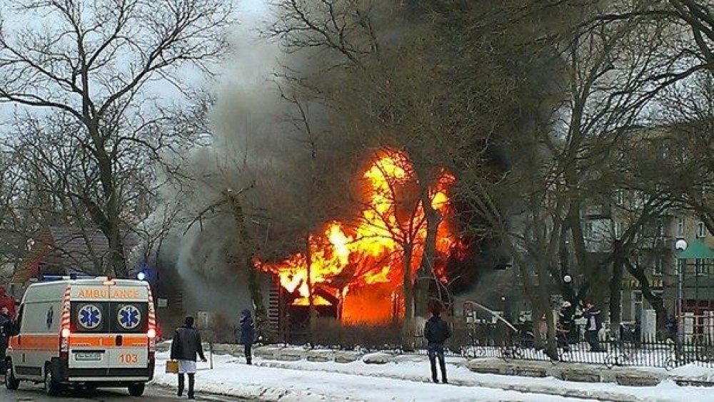 Срочно! Ужасное горе в семье известного чиновника: неизвестные взорвали его дом. Среди погибших родные депутата