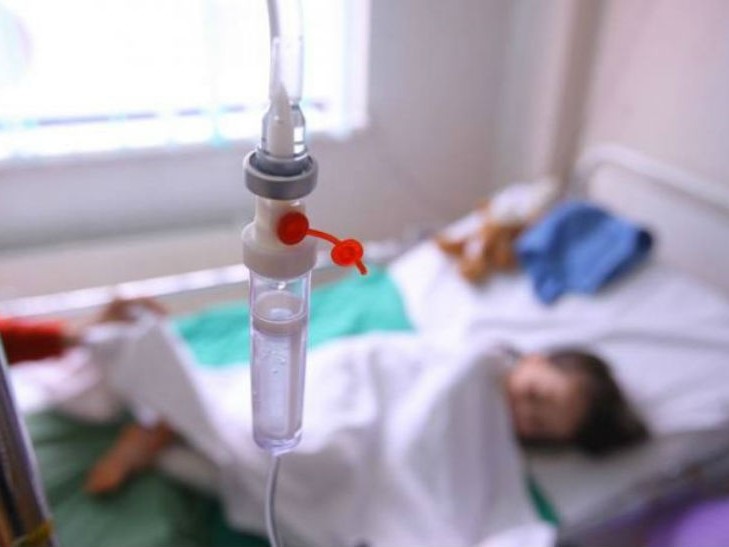 Известный блогер опубликовал потрясное фото, как жестоко в Горловской больнице «лечат» 3-летнего раненого (ФОТО)