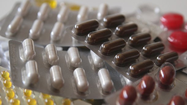 Стоимость некоторых лекарств в Украине завышена в более чем 10 раз