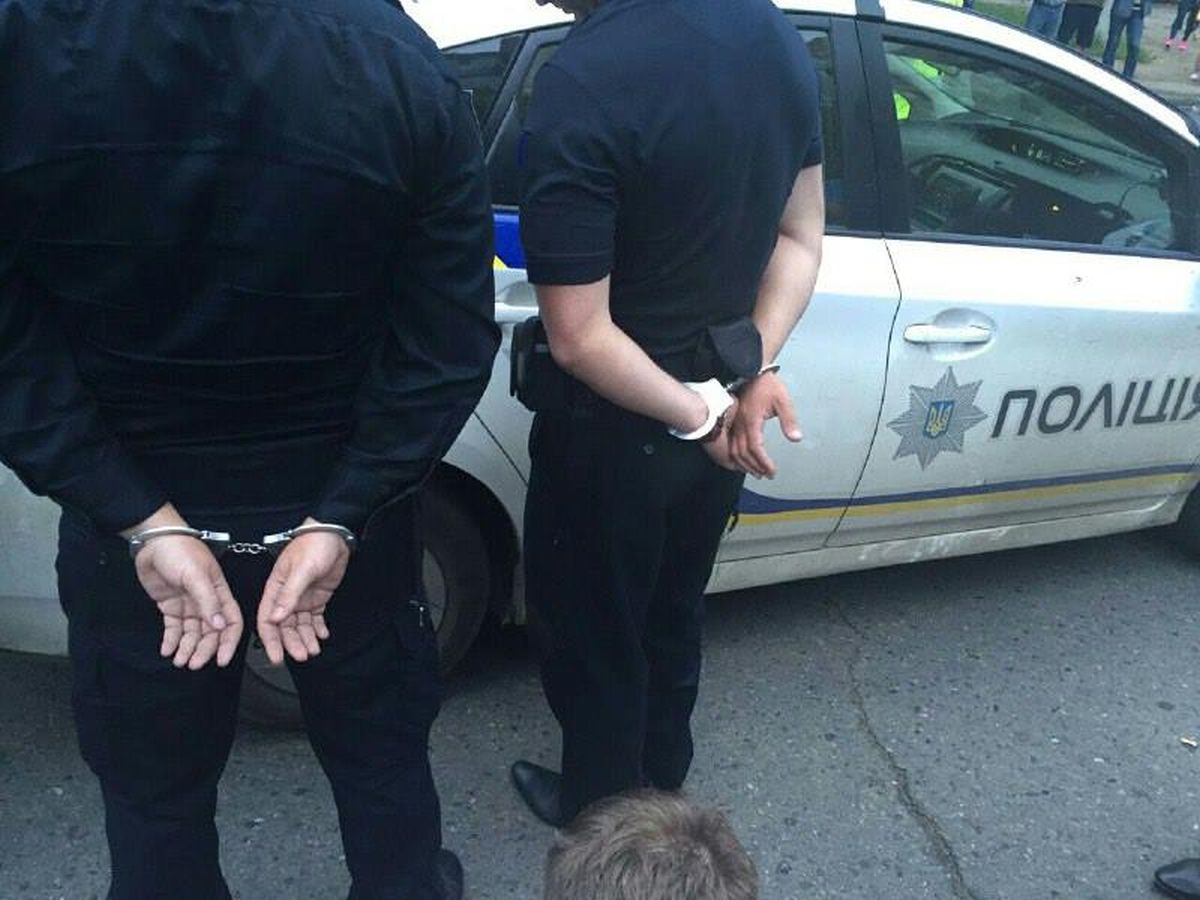 Как их только земля носит?!: Во Львове задержали трех полицейских, которых обвиняют в страшных преступлениях