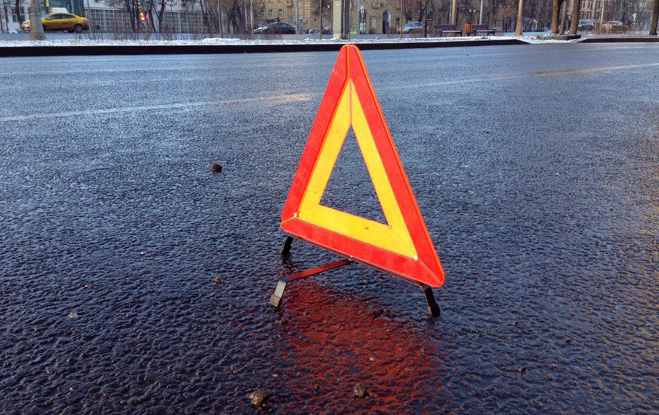 В Киеве произошло ужасное ДТП на пешеходном переходе сбили девушку (ФОТО)