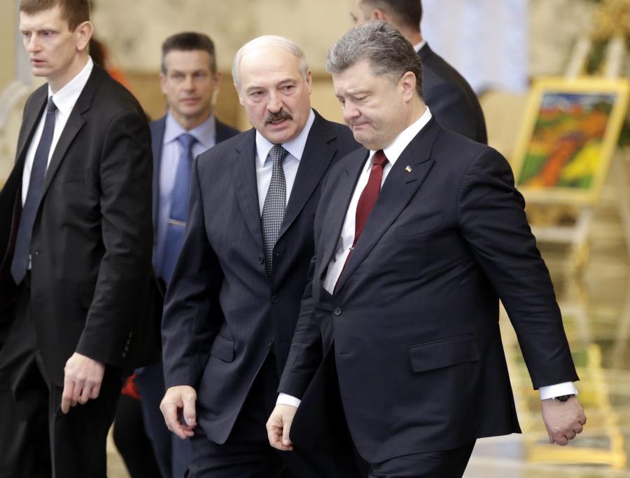 ТАК с Порошенко еще никто не говорил: стало известно, о чем говорили президенты Украины и Беларуси