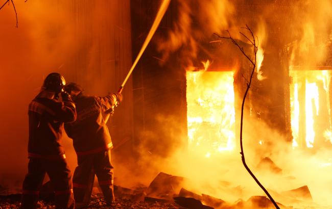 Там был настоящий ад! Масштабный ночной пожар на Хмельнитчине. Количество привлеченной техники и персонала шокирует! (ВИДЕО)