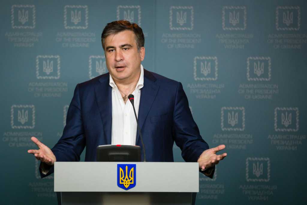 «Такой говномет будет, мало не покажется!» Как Саакашвили под «чем-то» украинской политической верхушке мордобоем угрожал (Видео)