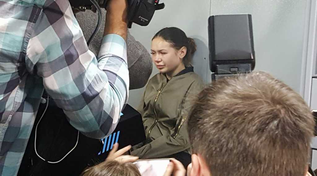 «Мы на коленях просим прощения за дочь»: Семья виновницы страшного ДТП в Харькове впервые сделала заявление