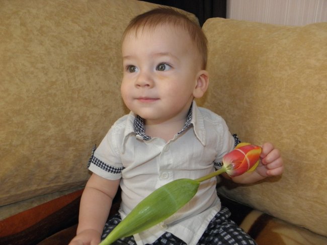 «Образовался отток в головном мозге и возникало судорожный состояние»: 2-летнем Дениску нужна ваша помощь