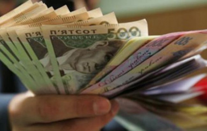 «Зарплата поднимется до 16 тыс. гривен»: В правительстве назвали сумму, которая остановит трудовую эмиграцию в Европу