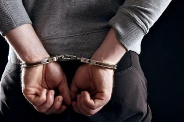 Поймали с поличным: Во Львове задержали двух рецидивистов-грабителей