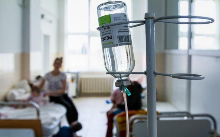 Не делали прививки из-за «религиозных убеждений»: Маленькая девочка умерла от кори