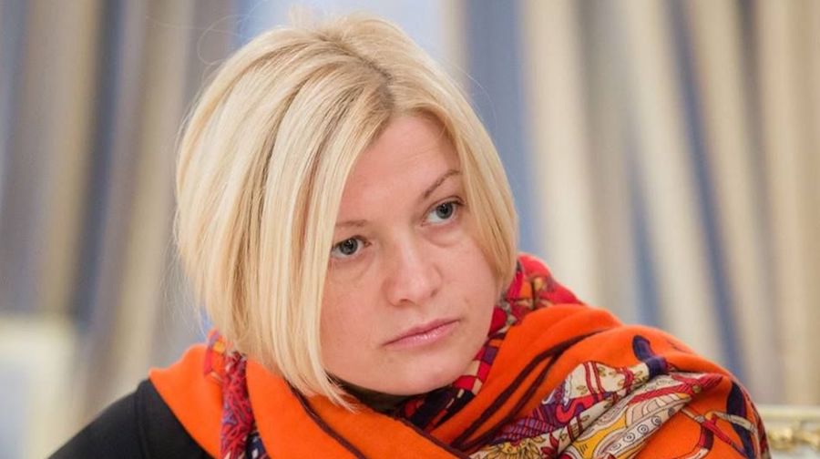 «Подумайте о трех ваших детей …»: Ирина Геращенко рассказала об угрозах в сторону ее семьи