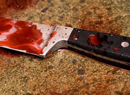 Неоднократно хотел покончить с жизнью: Мужчина 3 раза вонзил себе нож в живот