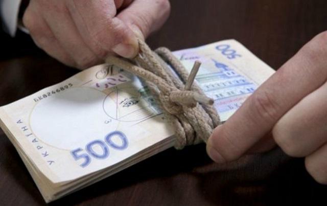 Новые налоги: Какими доходами украинцам придется поделиться, узнайте подробности
