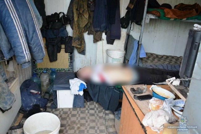 «Зарезал товарища, а потом просто лег спать рядом»: Под Киевом трагично закончились пьяные разборки