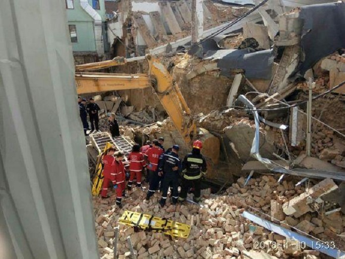 Ужасная трагедия: В Виннице обвалился отель, под завалами остались люди