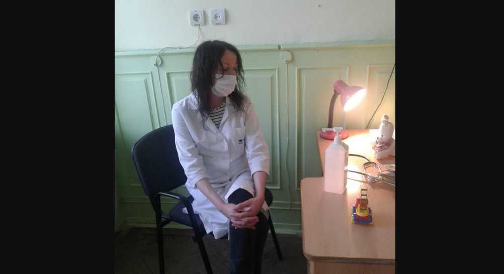 Принимала вся изменение: Во львовской больнице детей осматривала пьяный педиатр (ФОТО)