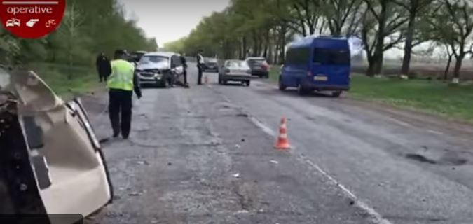 «Объезжали яму на дороге»: В жутком ДТП погибли мужчина и трехлетний ребенок