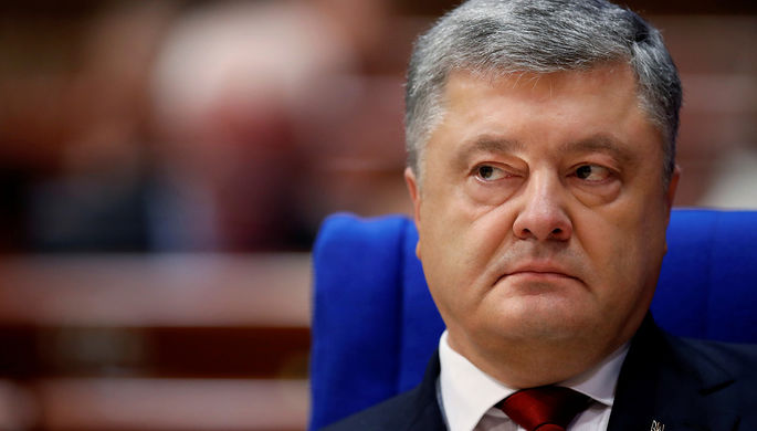 «Это сугубо шкурный подход»: Известный дипломат сделал громкое заявление о поступке Порошенко