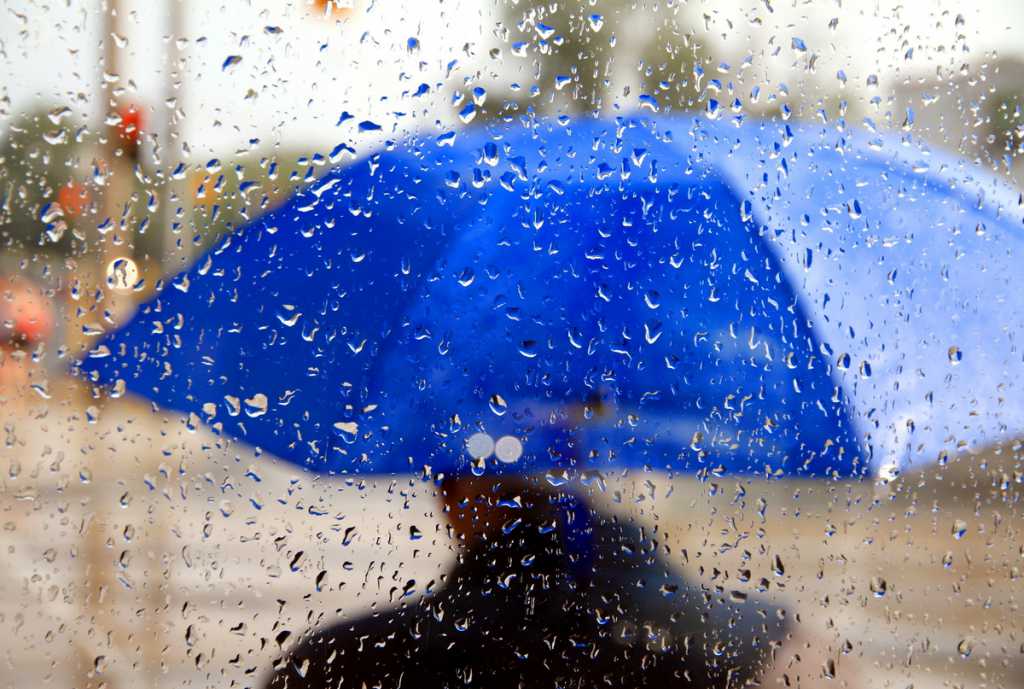 Дожди, грозы и похолодание: Синоптики дают неутешительный прогноз