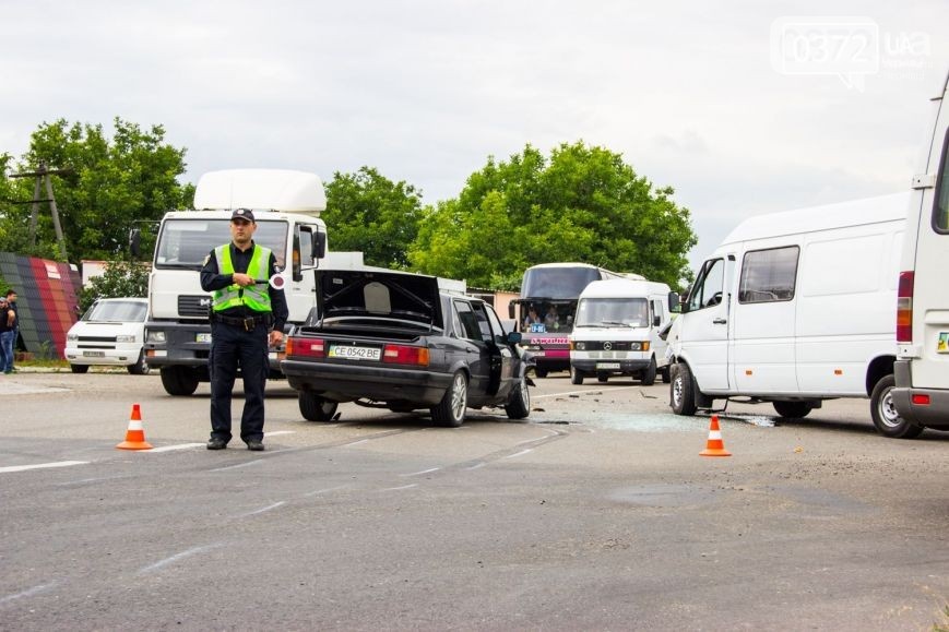 «Выходил из маршрутки»: Во Львовской области микроавтобус сбил пятилетнего мальчика
