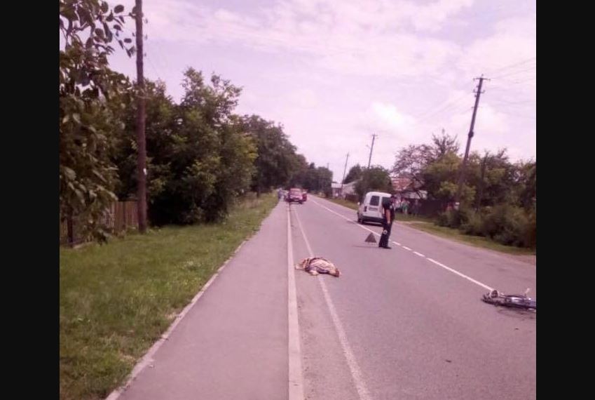 «Женщина погибла на месте»: На Львовщине пьяный депутат насмерть сбил велосипедистку