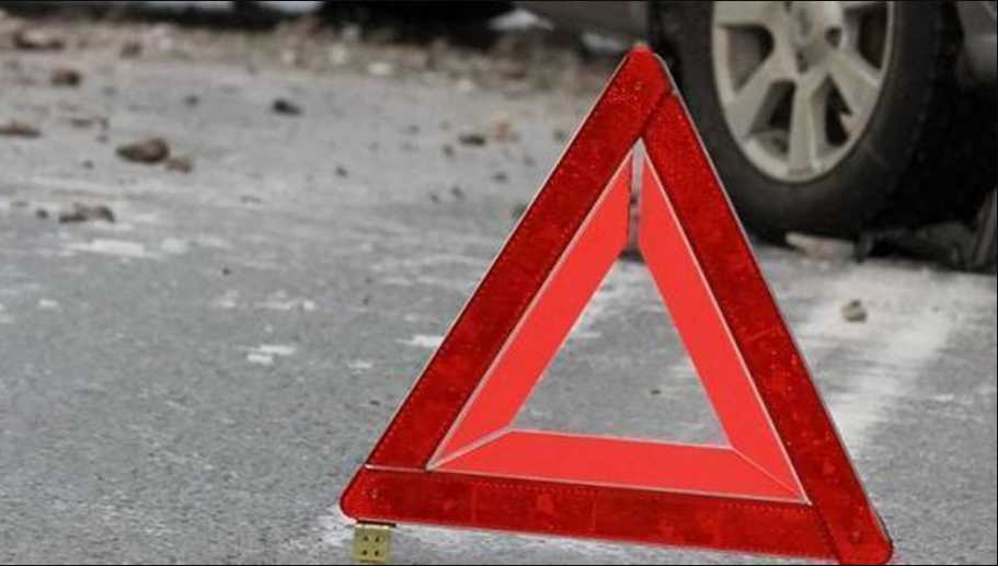 Столкновение легковушек и маршрутки в Николаеве: пострадали три человека