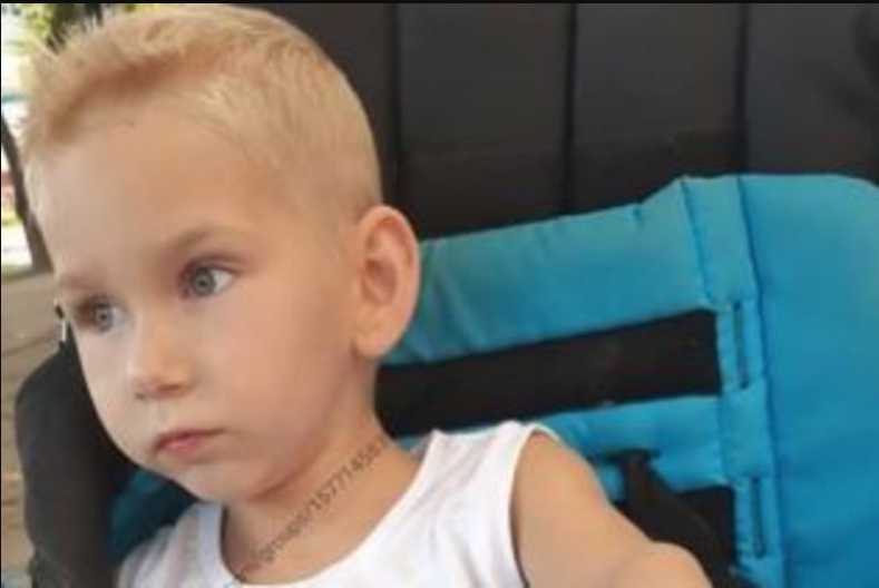 Мальчику нужна длительная реабилитация: помогите Богдану стать здоровым
