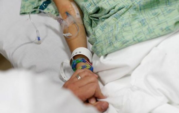 Скандал в Волынской больнице: При загадочных обстоятельствах после восьмых родов умерла многодетная мать