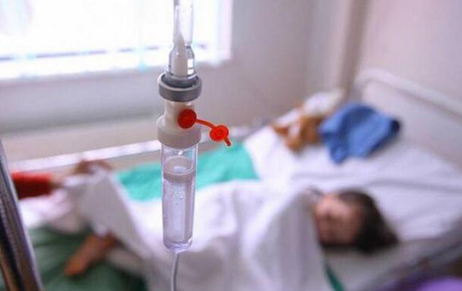 «11 человек госпитализированы, один ребенок умер»: На Закарпатье вспышка смертельной инфекции