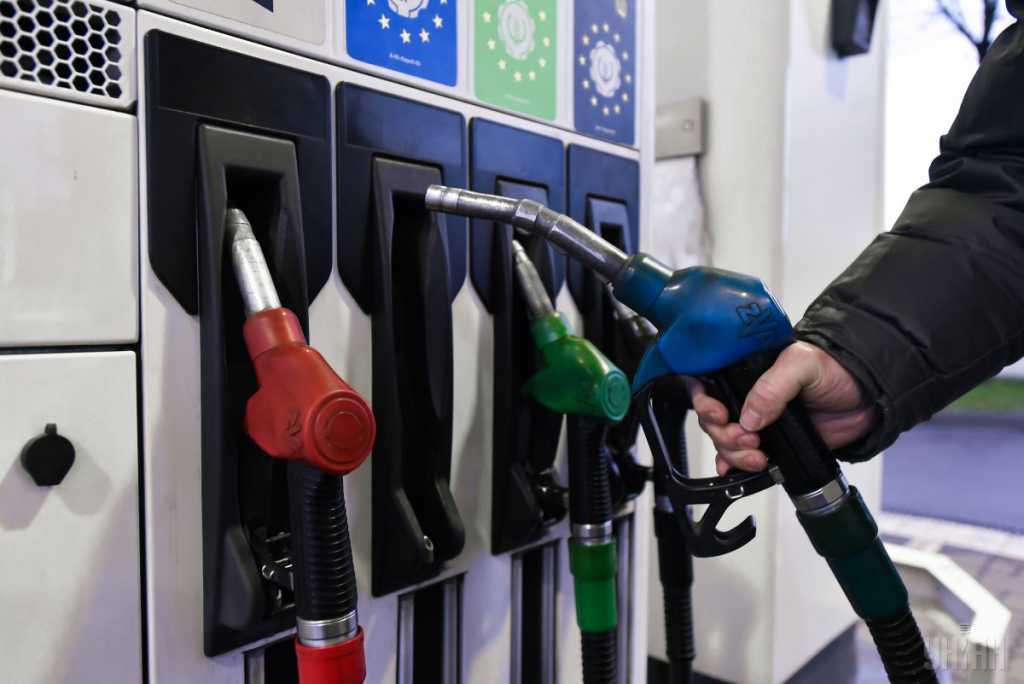 Бензин по 40 гривен: когда украинцам ждать нового удара