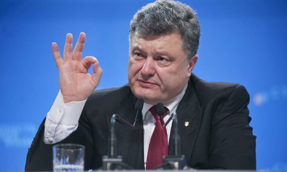 Как Порошенко наживается на простых украинцах: истек скандал о новом бизнесе президента