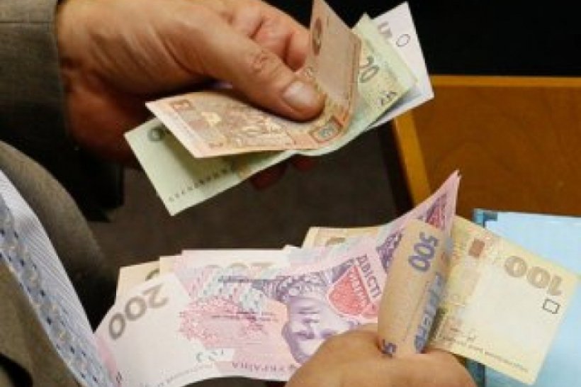 Пенсионная реформа в Украине: когда пенсионерам будут платить по две выплаты