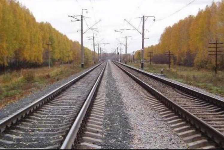 Ужасная трагедия под Львовом: мужчина попал под поезд