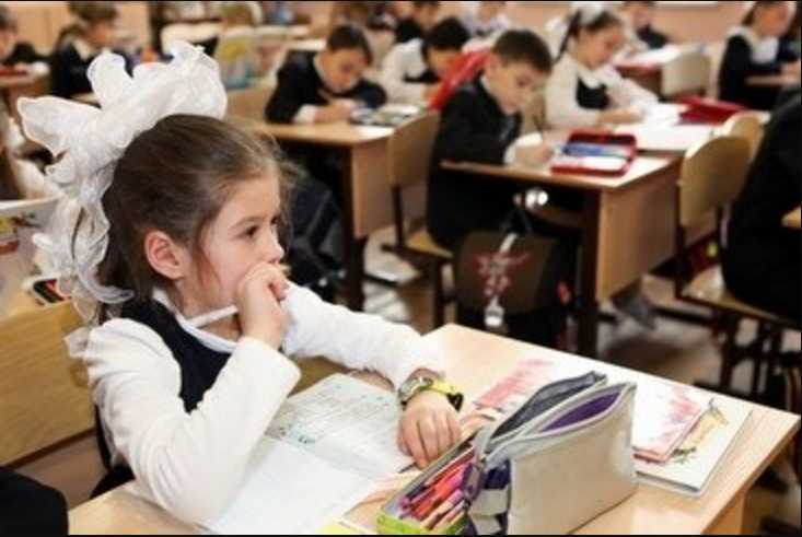 Школа в Украине будет заканчиваться на 4 классе: какие неожиданные последствия реформы ждут родителей