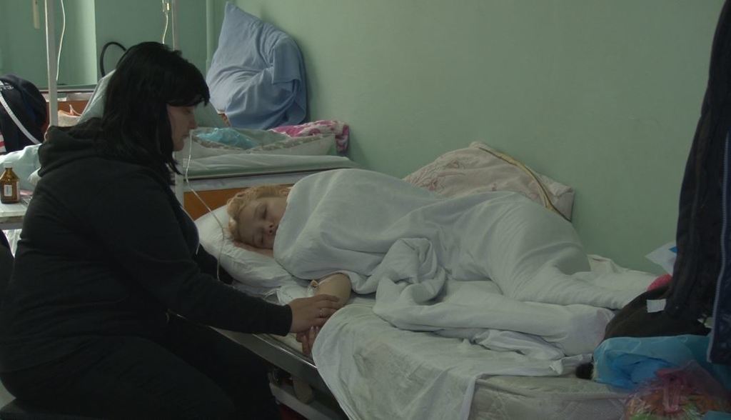 Под Киевом ребенок на ходу выпала из маршрутки: первые подробности
