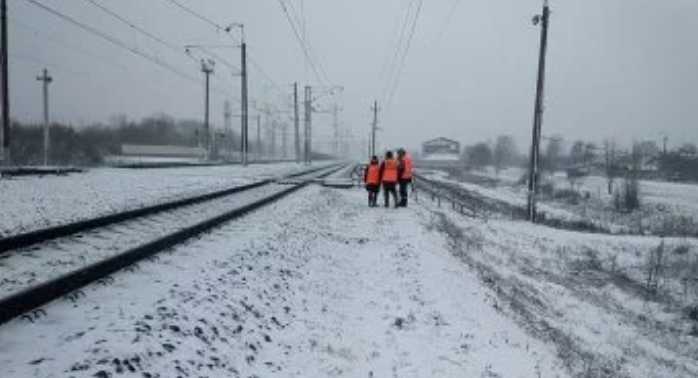 На Львовщине поезд сбил мужчину: первые подробности трагедии