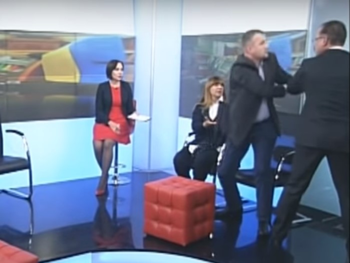 Скандал в прямом эфире: Одиозный депутат от БПП с кулаками набросился на представителя партии «Свобода»