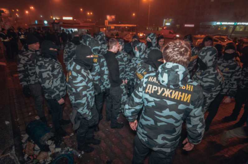 В Киеве штурмовали торговый центр: что там происходит