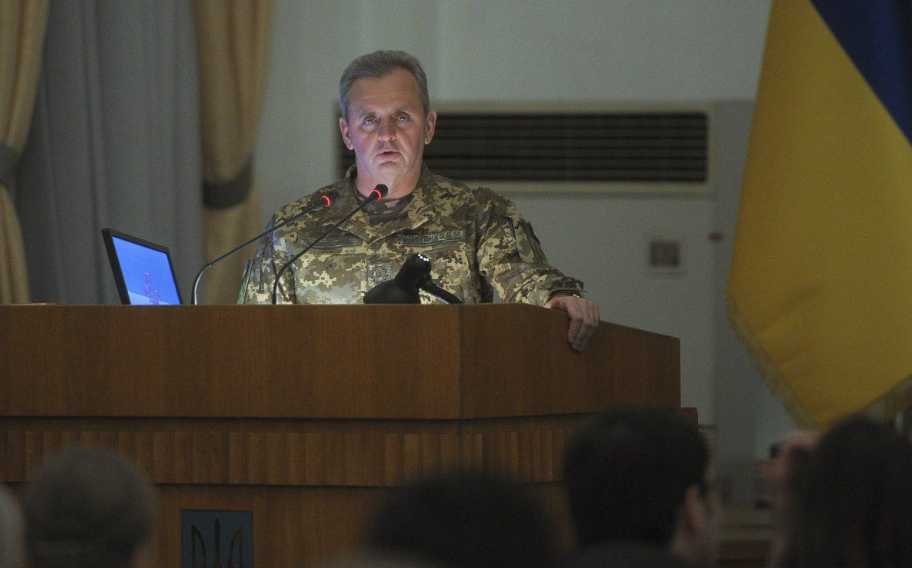 «Сейчас угроза полномасштабного вторжения армии РФ самая высокая»: Муженко сделал неутешительные прогнозы