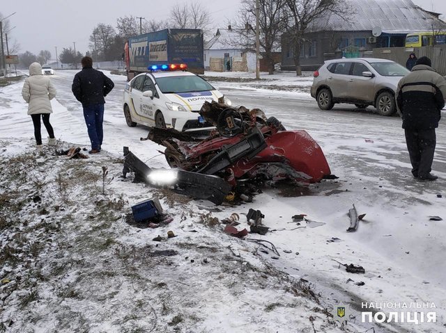 Роковая ДТП на Николаевщине: грузовик разорвал на куски легковушку