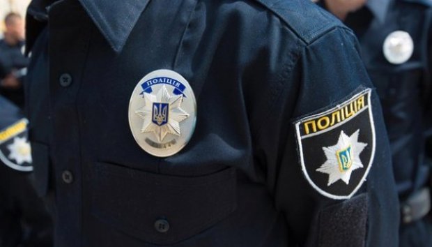 Тело молодого человека нашли возле многоэтажки: Событие шокировала украинскую столицу