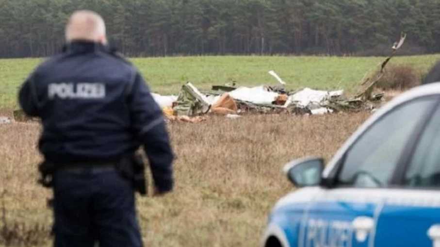 Самолет упал на поле и был уничтожен: погибли люди